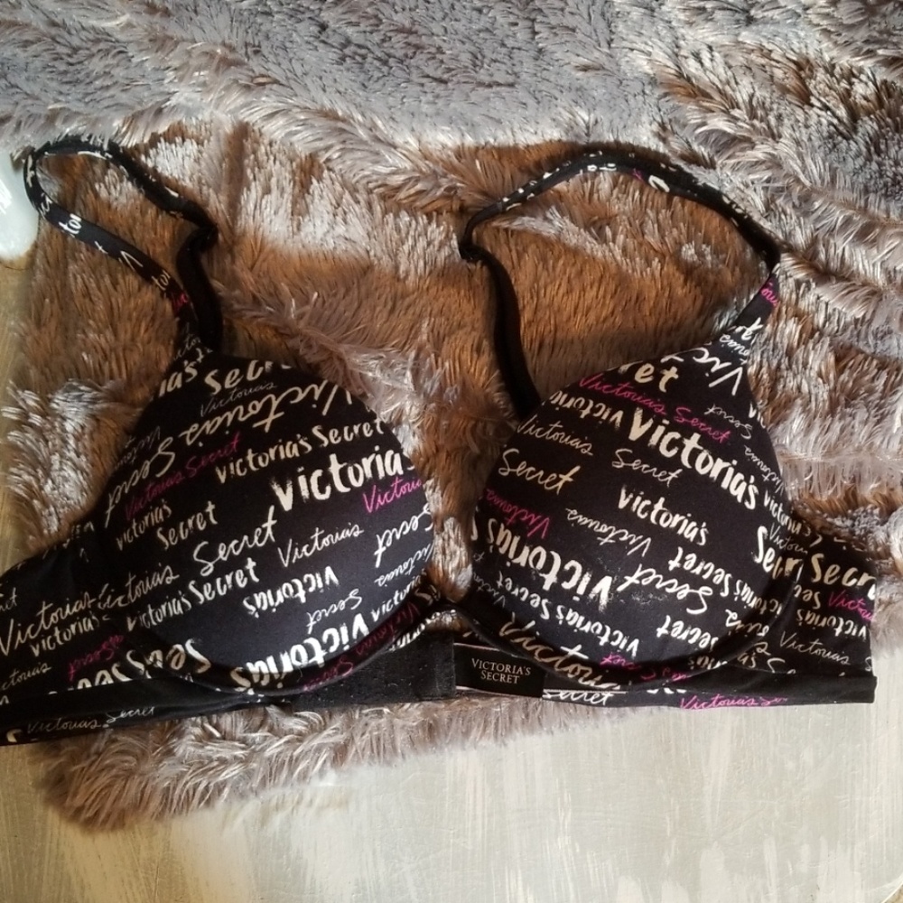 Victoria Secret Body By Victoria Push Up Bra